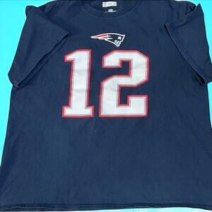 Tom Brady New England Patriots T-shirt Mens Large Team Apparel NFL #12 GOAT Blue